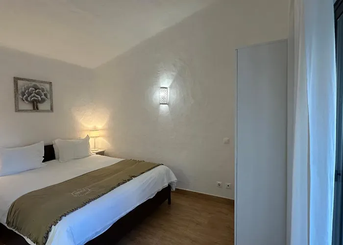 Golfinho - Private Pool - 10 Guests - Albufeira فيلة البوفيرا