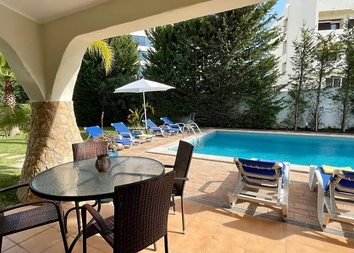 Golfinho - Private Pool - 10 Guests - Albufeira